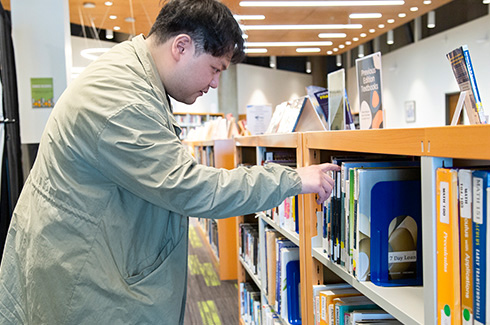 alexander-college-student-burnaby-library.jpg