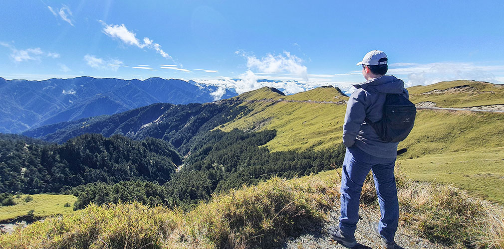 Wei-Lin enjoying th view from a mountain