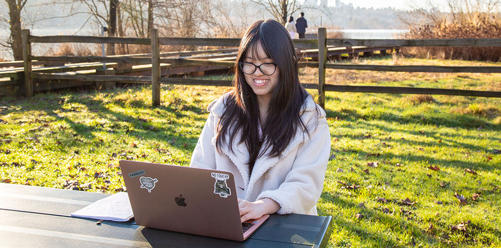 Angel in the library